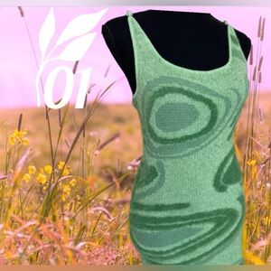 INTERDEE FITTED SWIRL PRINT MIDI DRESS OPEN BACK SIZE S 
Corol green